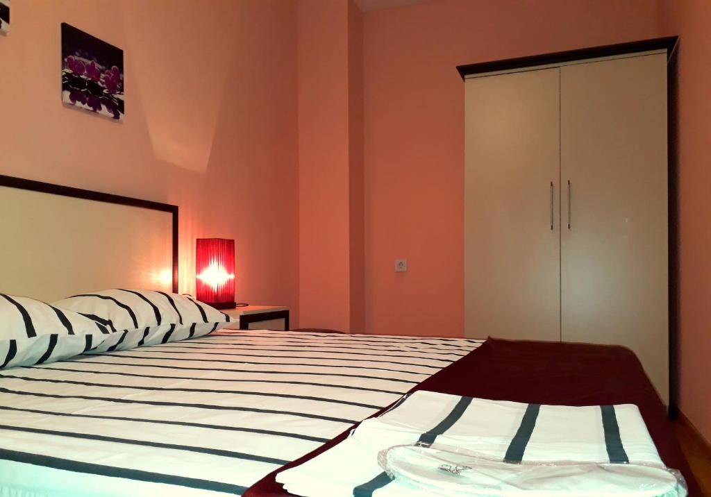 Chill Out Hotel room 2
